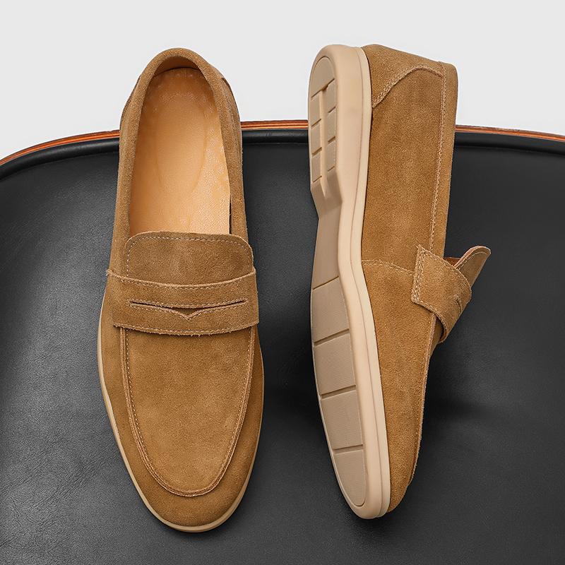 Fashion High Quality Man Suede Leather Loafers Casual Shoes Moccasins Men Slip On Flats Fashion Male Driving Shoes Comfy Business Shoes