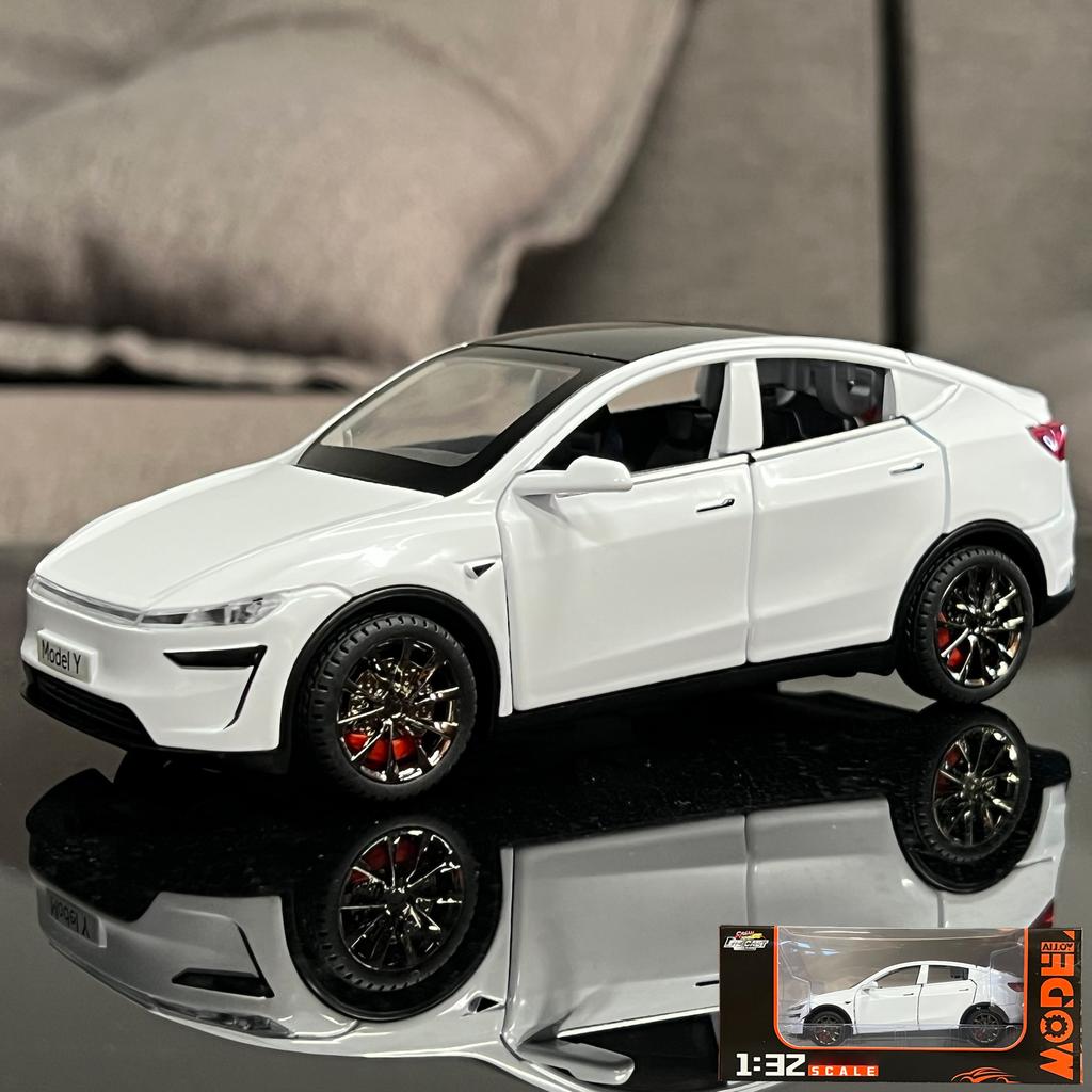 New 1:32 Model Y Electric SUV Alloy Car Model Diecast Metal Toy Off-road Vehicles Car Model Sound And Light Kids Gifts With Boys