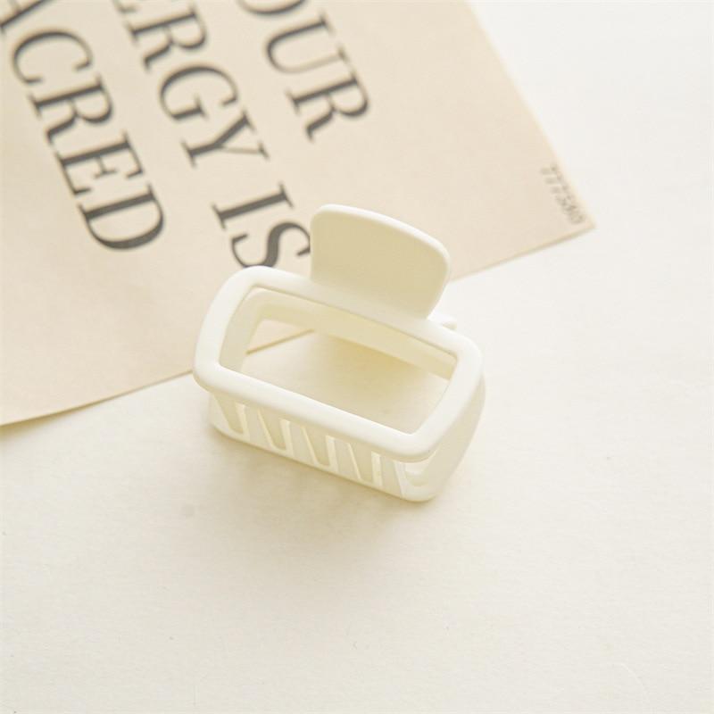 2023 New Women Sweet Resin Large Barrettes Crab Hair Clip Fashion Jelly Hair Claw Shark Clip For Girls Hair Accessories Headwear