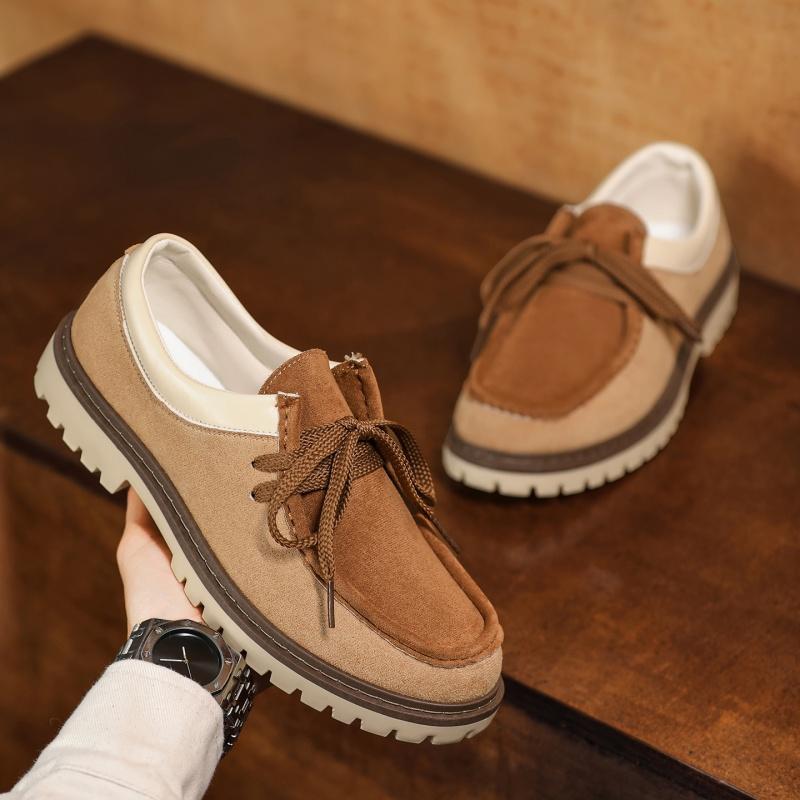 New Luxury Fashion Men Shoes Vintage British Tooling Leather Shoes Cow Suede Loafers Breathable Sneakers Designer Shoes Men