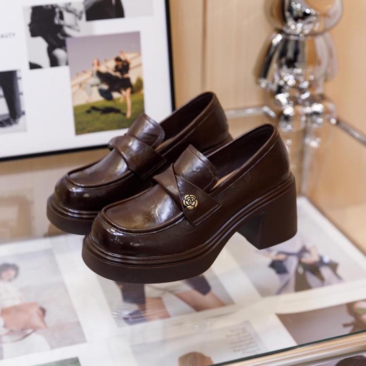 Women's 2025 British Style Loafers - Versatile Thick Sole Slip-on Leather Shoes for Spring & Autumn