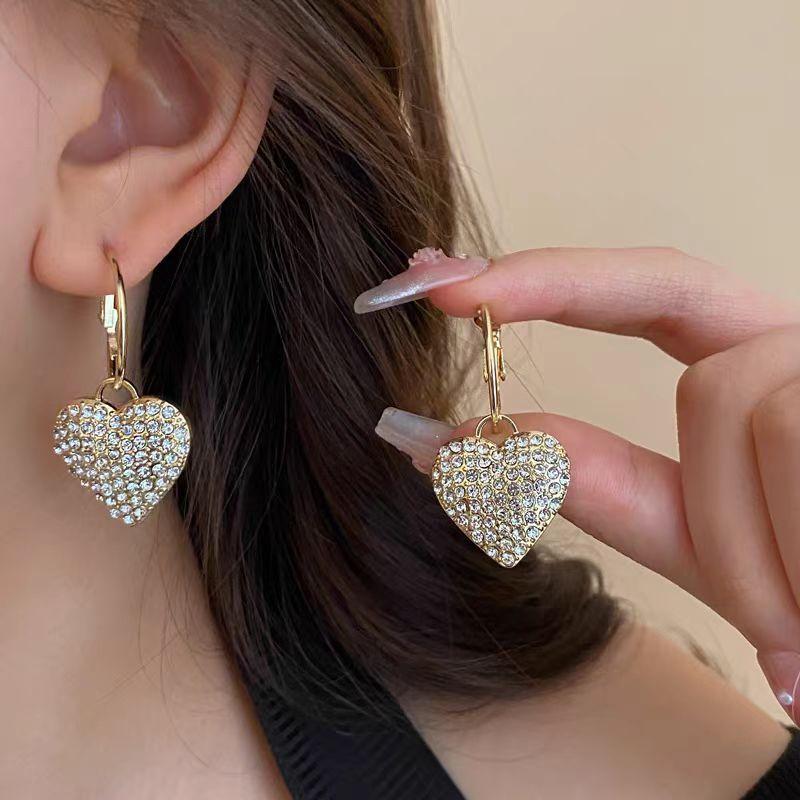 111 Silver Needle Flash Diamond Love Earrings New Trendy High-end Light Luxury Full Diamond Peach Heart Earrings Fashion Temperament Earrings 925 silver needle