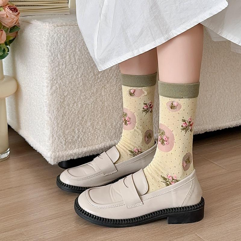 WJN New Women Flower Sock Summer Lace Crystal Glass Silk Socks Short Thin Transparent Roses Jacquard Elastic Ultra Thin Socks
