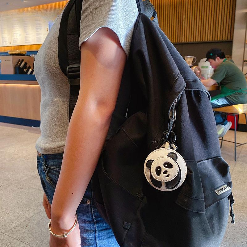 Creative Cartoon Leather Panda Keychain Girl Exquisite Bag Pendant Cute Dog Lion Keychain Car Key Chains for Women