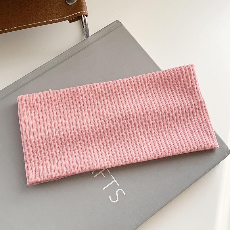 Trendy European-American Knit Sports Headband for Women – Versatile, Sweat-Absorbent, and Stylish for Running