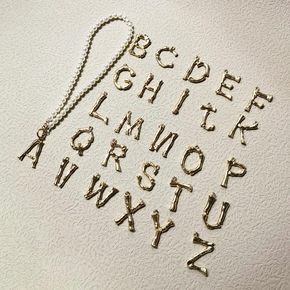 Elegant 26 Letter Pendant Pearl Necklace Stylish Streetwear Jewelry For Trendy Women