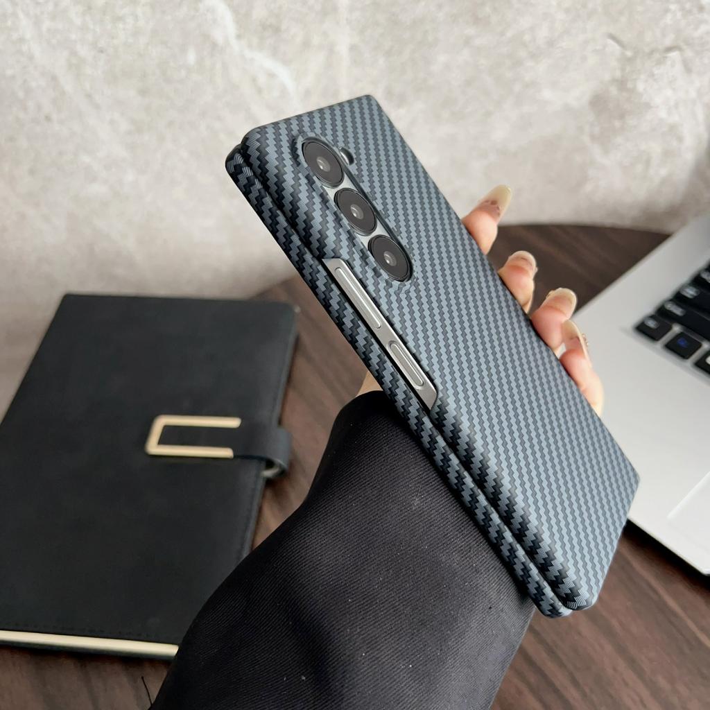 For Samsung Galaxy Z Fold5 5G Magnetic Case Carbon Fiber Texture PC Phone Cover with Screen Protector