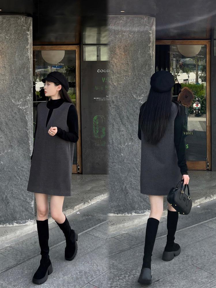 Double-Sided V-Neck Wool Dress - High-End Slimming Short and Mid-Length Sleeveless Vest for Autumn/Winter