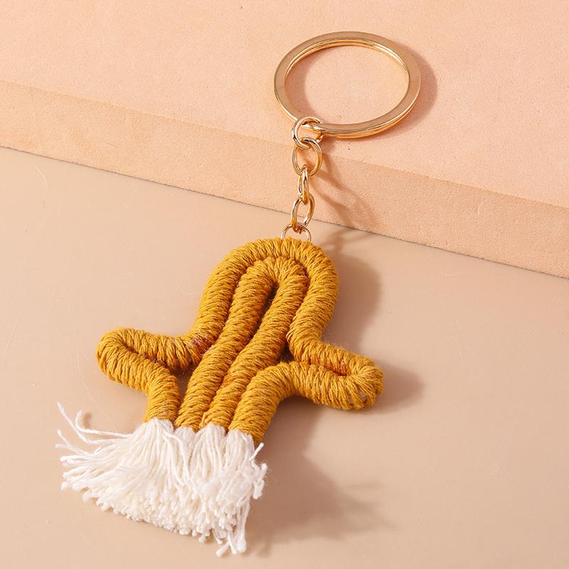 Pretty Tassels Feather Keychain Women Girl Key Ring Pendants for Handbag Decor DIY Handmade Jewelry Gifts