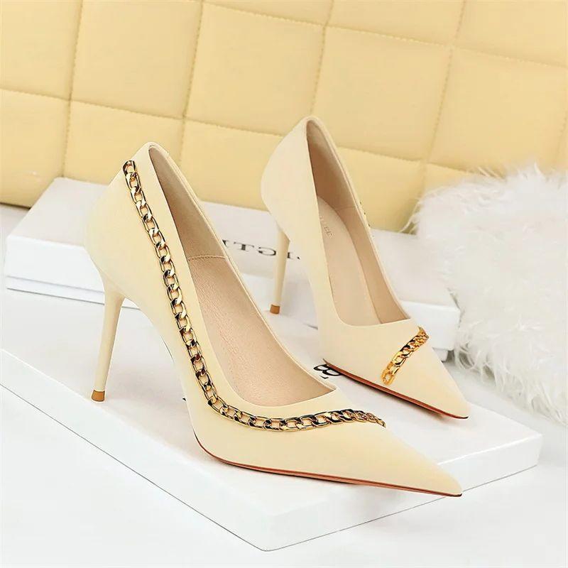 New Metal Chain Pointed Toe Shallow Mouth Elegant Women Black Pumps Design High Heels Party Stilettos Silks Single Shoes