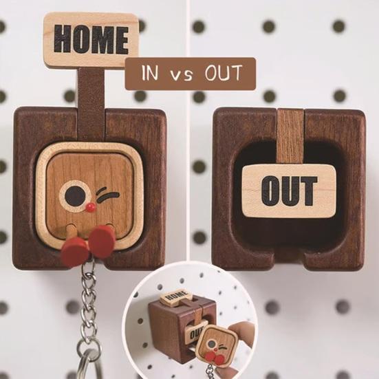 Wooden Key Holder Wall Mount Funny Face Expressions Handcrafted Key Storage Organizer Entryway Home Decor