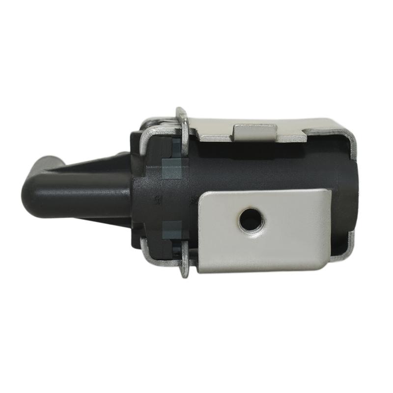 OEM 25860-75230 25860 75230 2586075230 Vapor Canister Purge Solenoid Vacuum Switching Valve For T oyota Tacoma 2004 Car Parts
