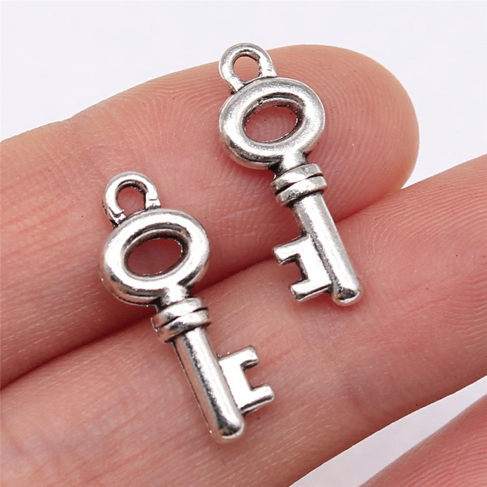 10pcs Antique Silver Color Vintage Key Charm Pendants Jewelry Accessories Retro Key Charms For Jewelry Making DIY