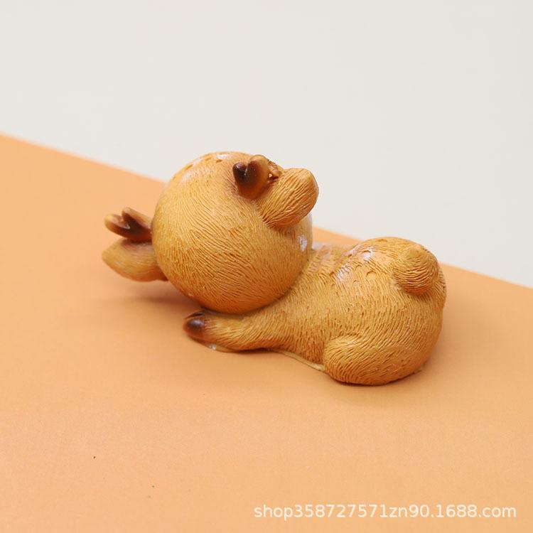 Cute And Leisurely Deer Micro-Landscape Decoration Resin Handicraft Office Desktop Car Sand Table Small Ornament Gift
