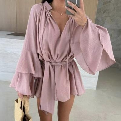 Kadınlar İçin Yaz Fırfırlı Uzun Kollu Elbise Günlük V Yaka A Kesim Salıncaklı Mini Elbise Kemerli Düzensiz Tatil Elbisesi