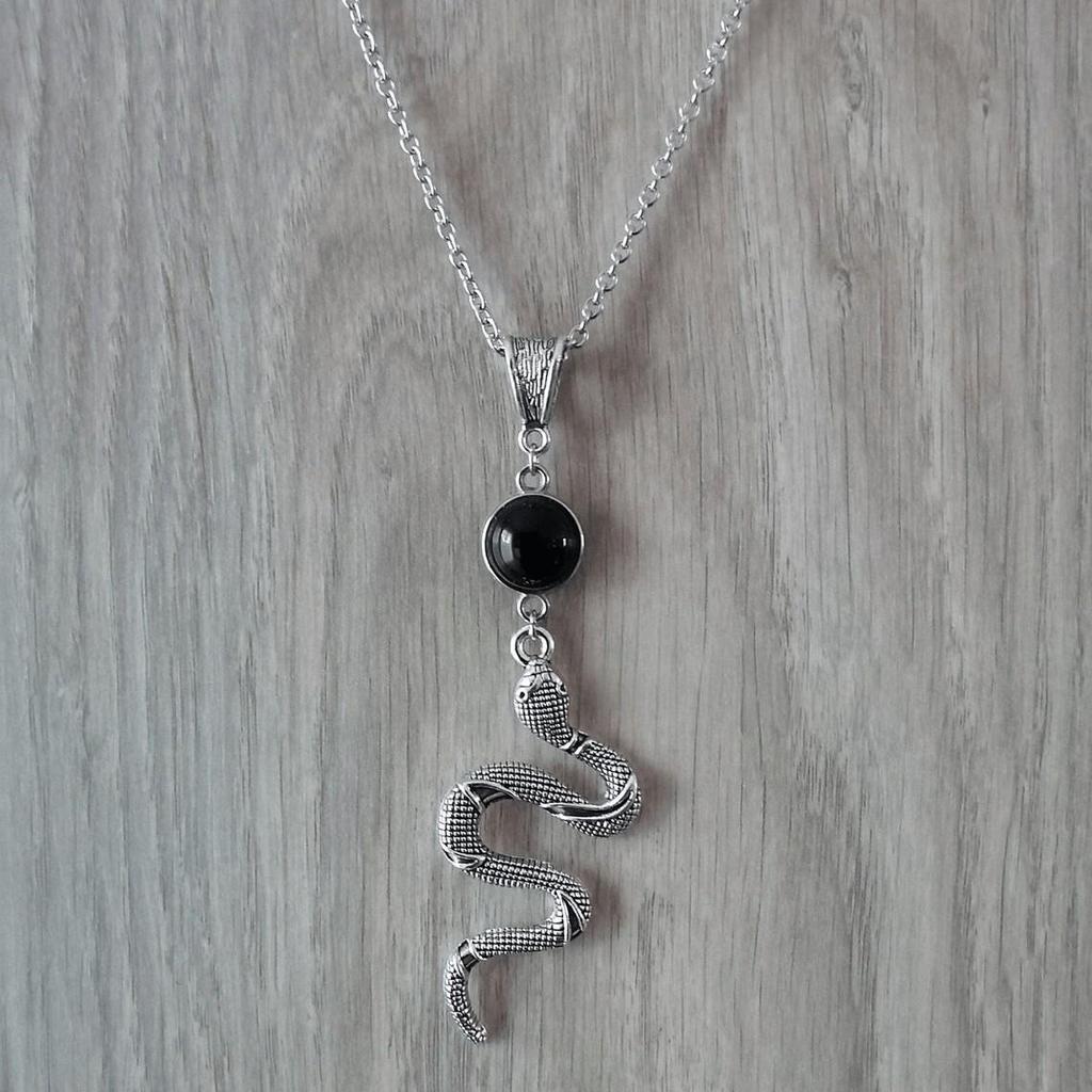 Collana Ciondolo Serpente in Agata Nera Gotica Vittoriana - Gioielli Mistici da Strega