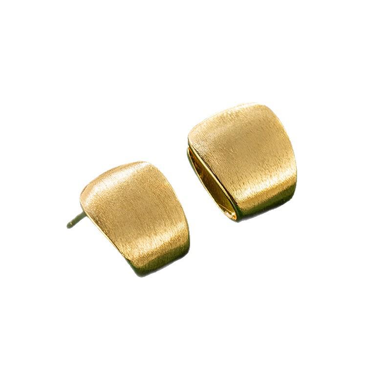 Schicke Geometrische Gebürstete Gold-Steckohrringe: Elegant, Modisch & Vielseitig für Damen.