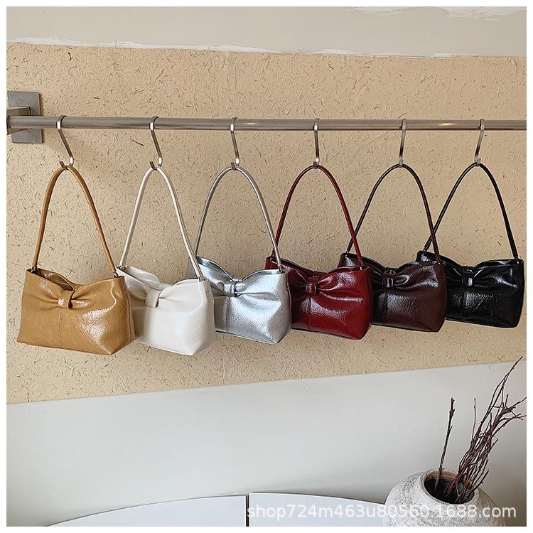 2026 Stylish Women's PU Leather Bow Handbag & Versatile Crossbody Chain Shoulder Bag