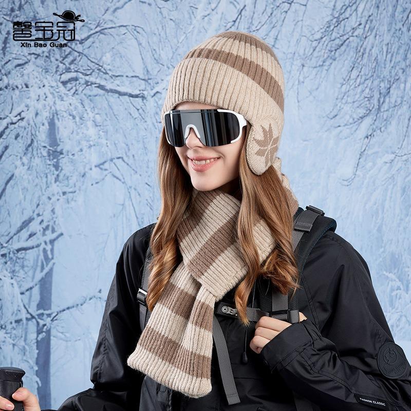 New winter hat, scarf set, men's and women's outdoor windproof ear protectors, pullover hat, fleece warm knitted wool hat