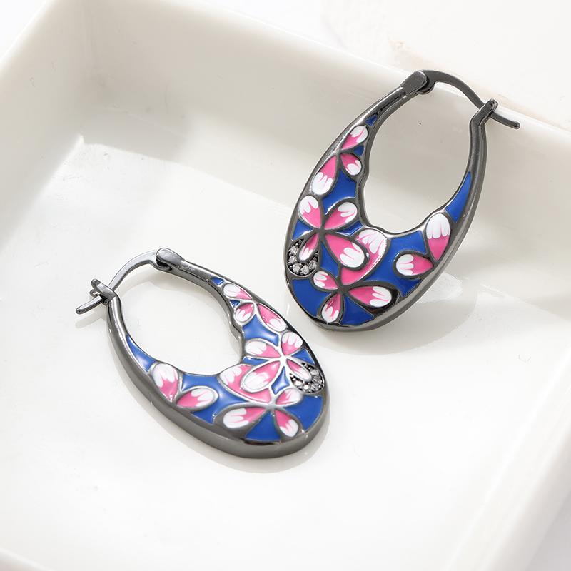Enamel Pink Flower Silvery Plated Hoop Earrings for Women Exquisite Vintage Party Holiday Daily Jewelry Accessories Gift