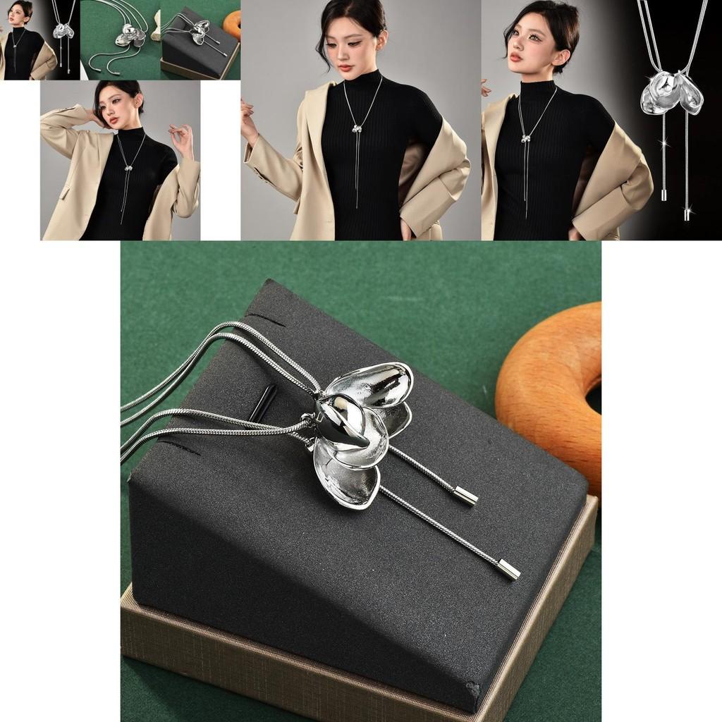 Beautiful Tulip And Camellia Inspired Women's Necklace With Sleek Snake Chain Design