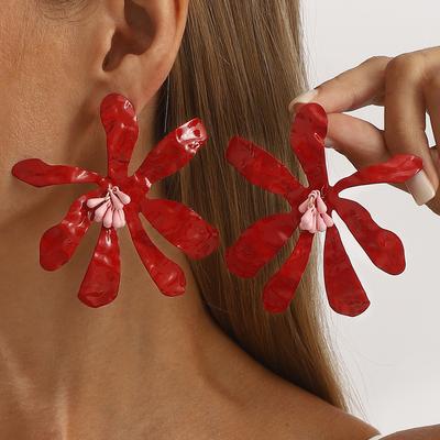 Women Fashion Personality Alloy Oil Dripping Exaggerated Flower Stud Earrings Summer Vacation Style Temperament Ear Jewelry