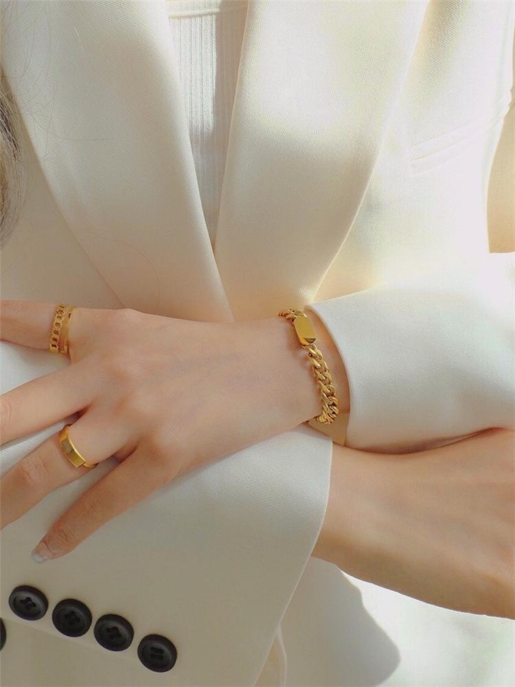 European-Style Titanium Steel Oval Chain Bracelet - Trendy Hip Hop Jewelry for Women