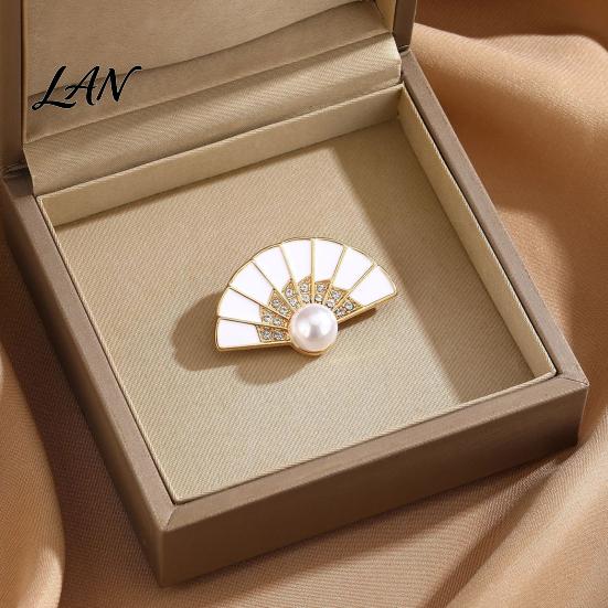Decorative Fan Accessory Faux Pearl Rhinestone Brooch, Women Girls Chinese Lapel Anti-tarnish Brooch Pin, Badge Jewelry for Clothes Bag Hat Scarf Suit