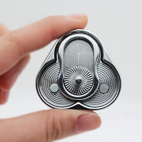 Triangle Fidget Slider Stress Anxiety Relief Portable Kids Teens Adults Magnetic Metal Fingertip Slider Pocket EDC Slider Sensory Toy