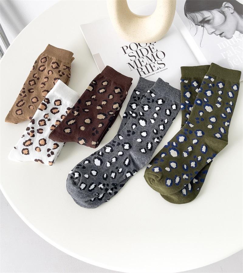 1/5 Pairs Fashion Leopard Print Socks for Women Soft Versatile Fashionable Girl Socks High Street Popular Cute Socks