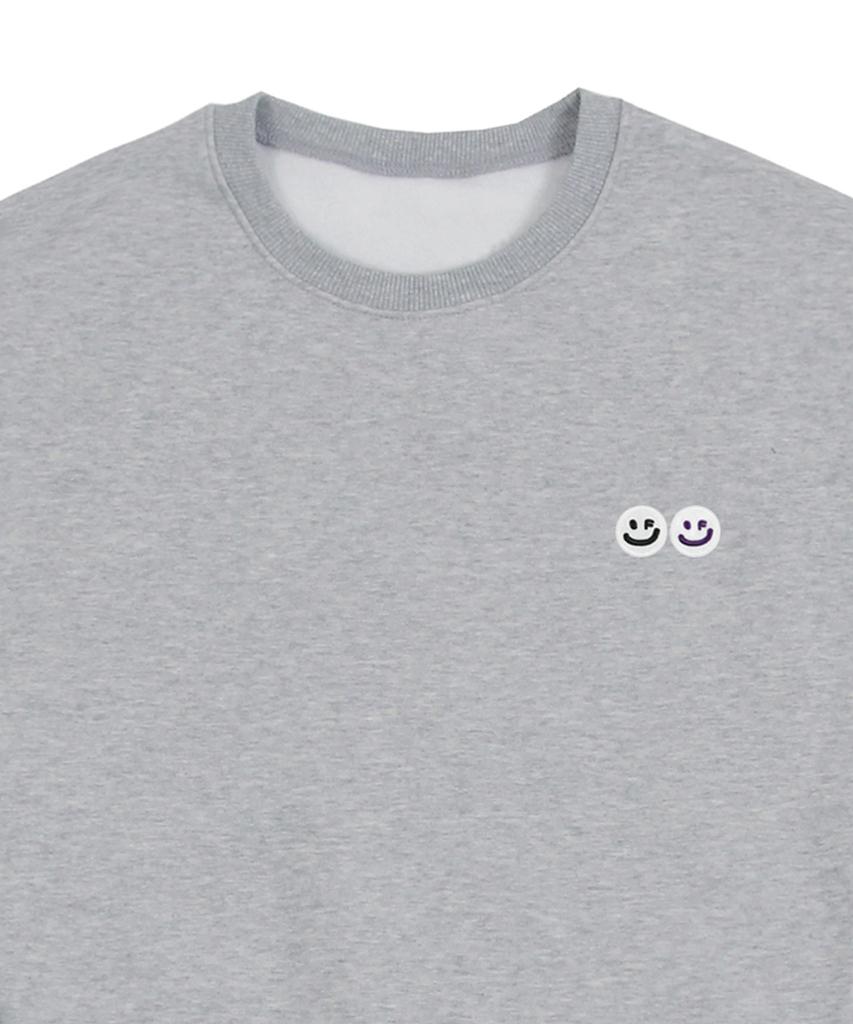 GRAVER [Unisex] Double Smile Embroidered Logo Sweatshirt_Gray