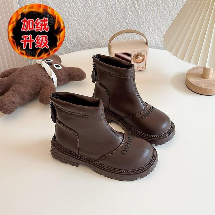 

Девичьи короткие ботинки 2025 осень и зима новые детские бархатные теплые короткие черные кожаные ботинки женские сокровище модные ботинки Мартин 37 yards inner length 22.8cm