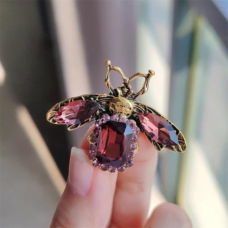 Винтажная брошь со стразами в виде пчелы, булавка для воротника с насекомыми, женские броши с пчелами для женской одежды, зажим для шарфа, корсаж, женское праздничное платье, украшения, подарок