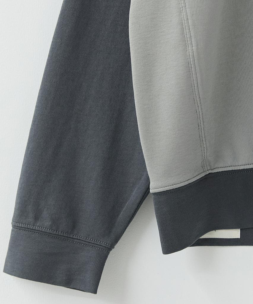 Leopeusaideu Contrast Panel Long Sleeve Light Gray/Charcoal