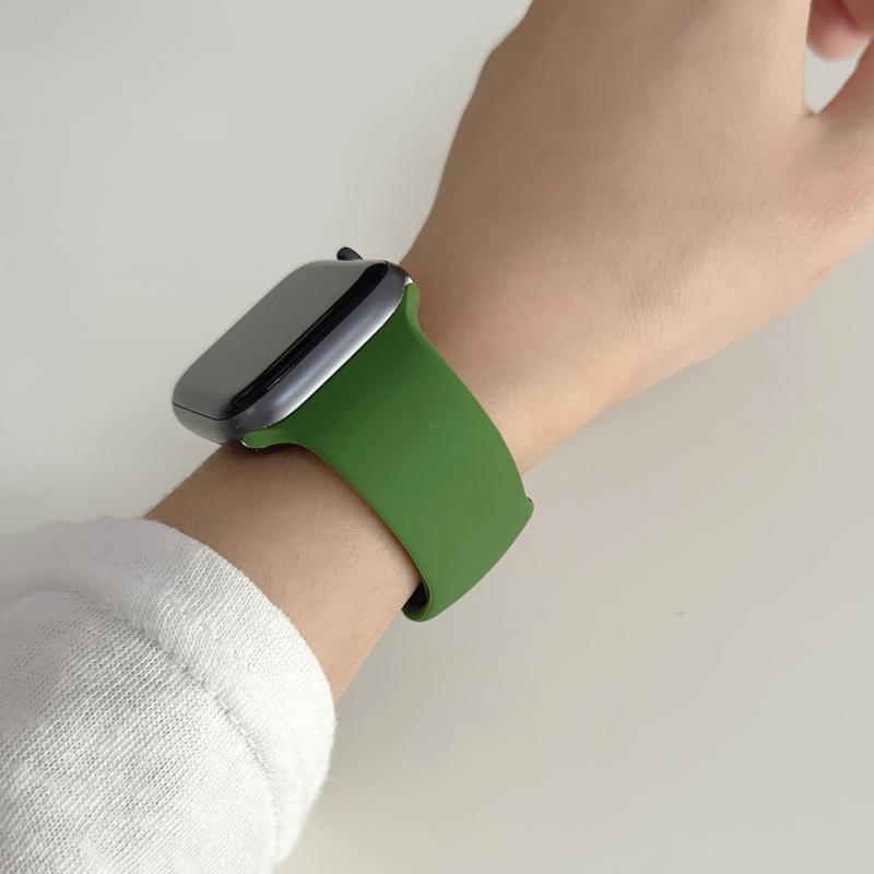 Straps For Watch 10 46 Mm 49mm 44 Mm 45mm 40mm 42mm 41mm 38mm Sport Bracelet iWatch Series 9 8 7 SE Ultra 2 Silicone Band