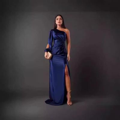 Damen Sommer Neue Slant Neck Plug Sleeve Plissee Taille Split Sexy Lange Kleider