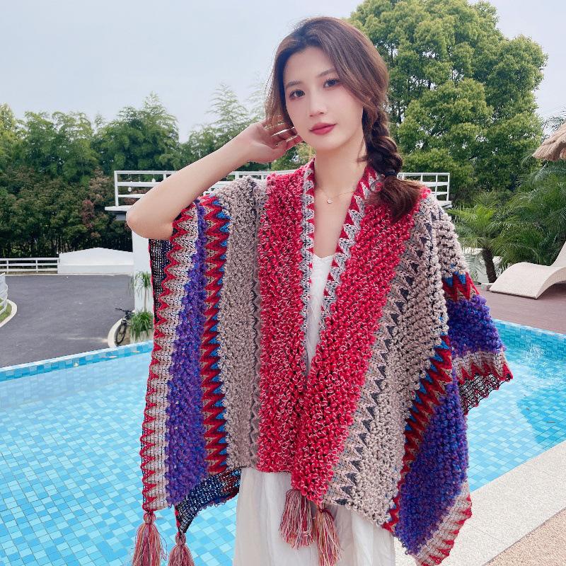 Chal Étnico para Mujer con Borlas - Atuendo de Viaje a la Moda para Primavera y Otoño