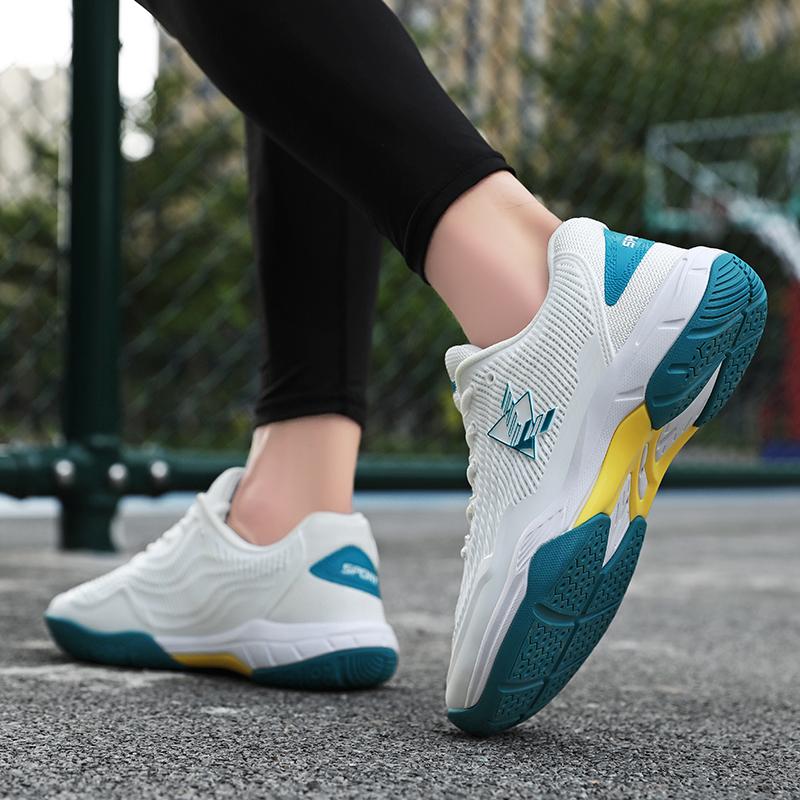 36-45 Couple Plus Size Shock-absorbing Anti Slip Wear-resistant Breathable Fashionable Sports Tennis Shoes Badminton Shoes