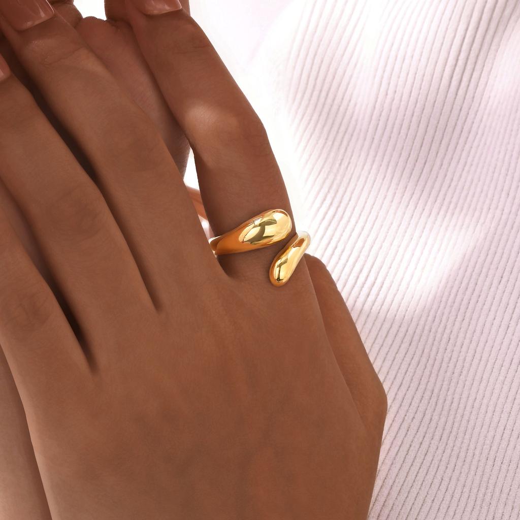 Minimalist Water Drop Ring for Women,Geometric Finger Ring,Stainless Steel Gold-plated Rings, Chic Jewelry Gift