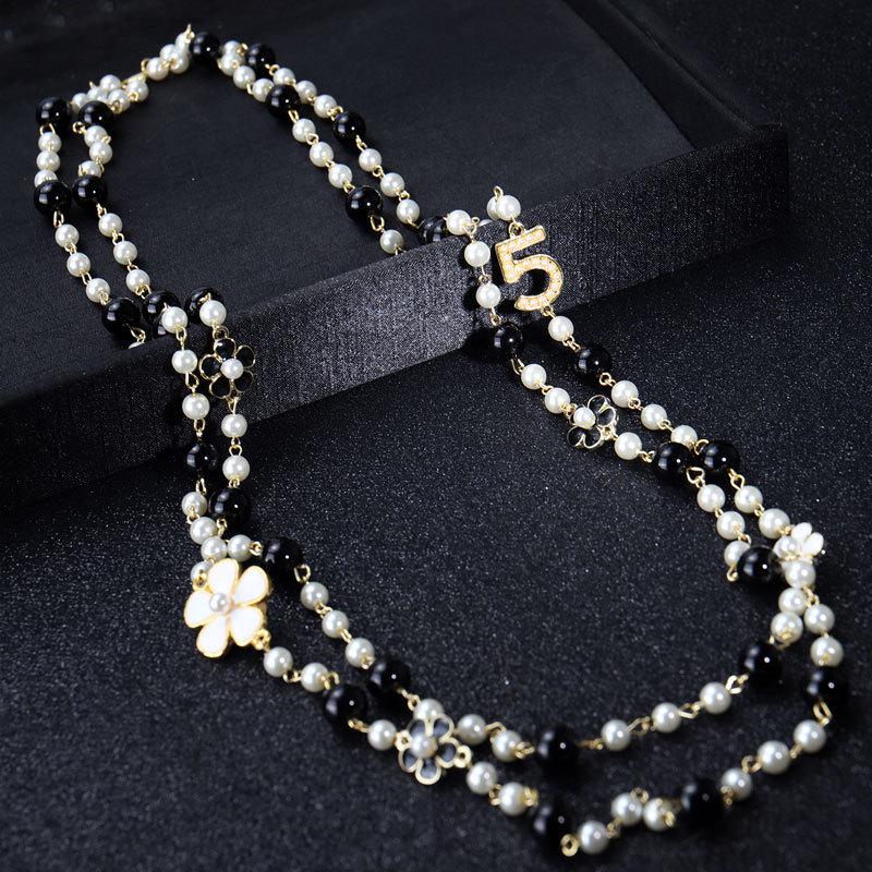 Rose Gold Four-Leaf Clover Double-Layer Pearl Necklace
