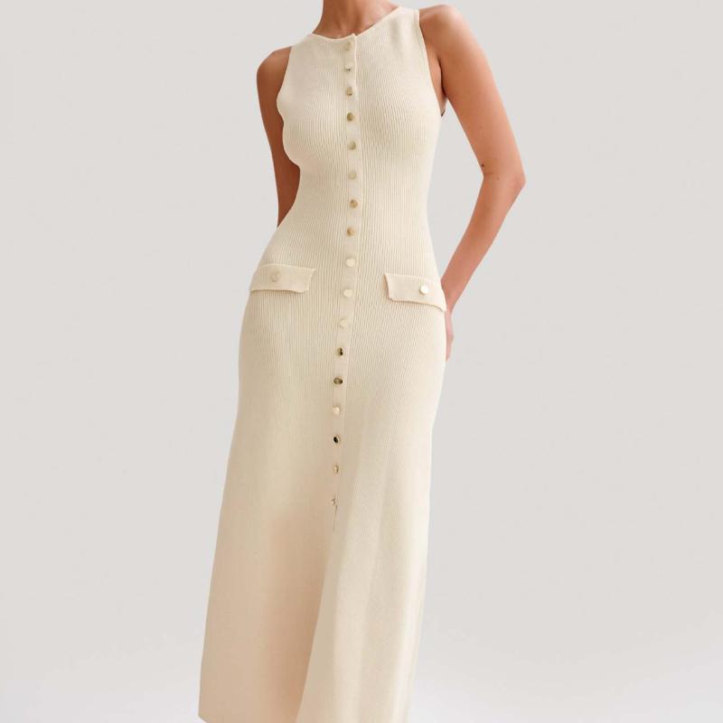 Gestricktes Kleid mit elegantem Temperament und Metallschnalle Langer Rock