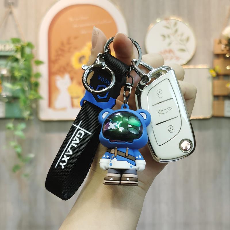 DS Master Xiongbing Iron General Car Remote Key Cover with Buckle – Unisex Car Key Aftermarket Accessory.