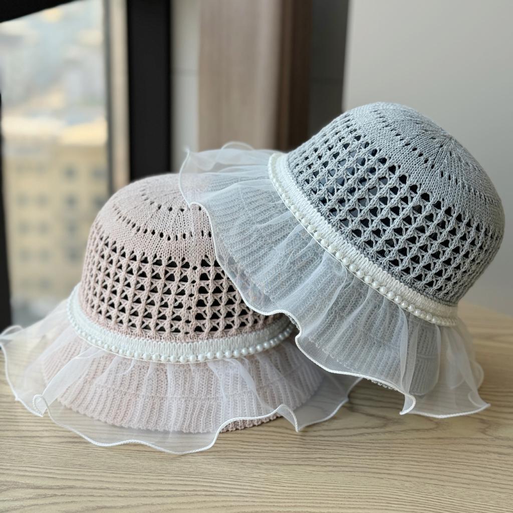 French-style wide-brimmed sun hat for women, summer lace hand-woven pearl new mesh design, face-slimming sunshade straw hat