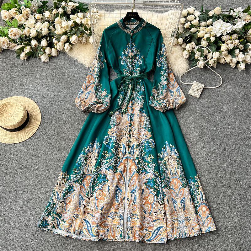 

Accessible Luxury Retro Lantern Elegance Wide Hem Printed Dress Green 3XL