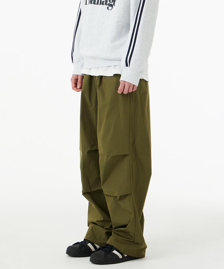 URBANAGE Waterproof Single-Pleat Parachute Wide Pants_Khaki