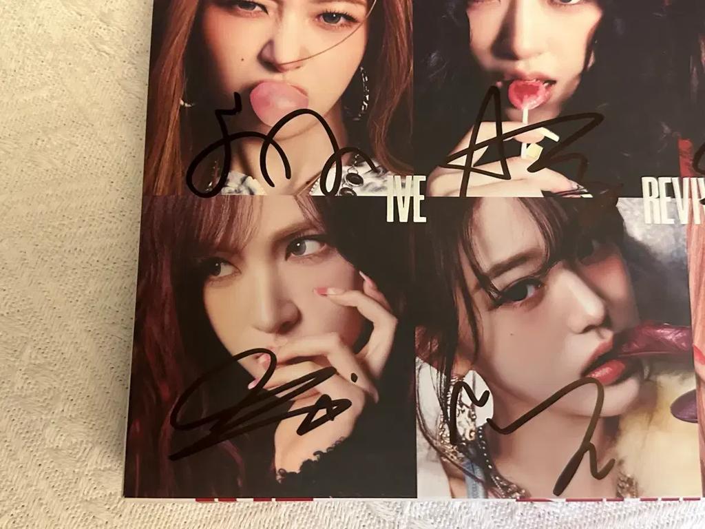 IVE Autographed Album