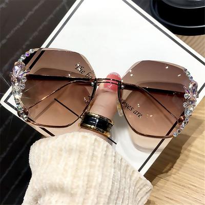 Vintage Rhinestone Sunglasses Fashion Rimless Sunglasses Retro Cutting Lens Gradient Sun Glasses  Uv400 Female Shades