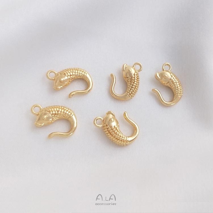 14K Goldgefüllter Fischförmiger Farbhaltiger Verschlussanhänger für DIY-Halsketten