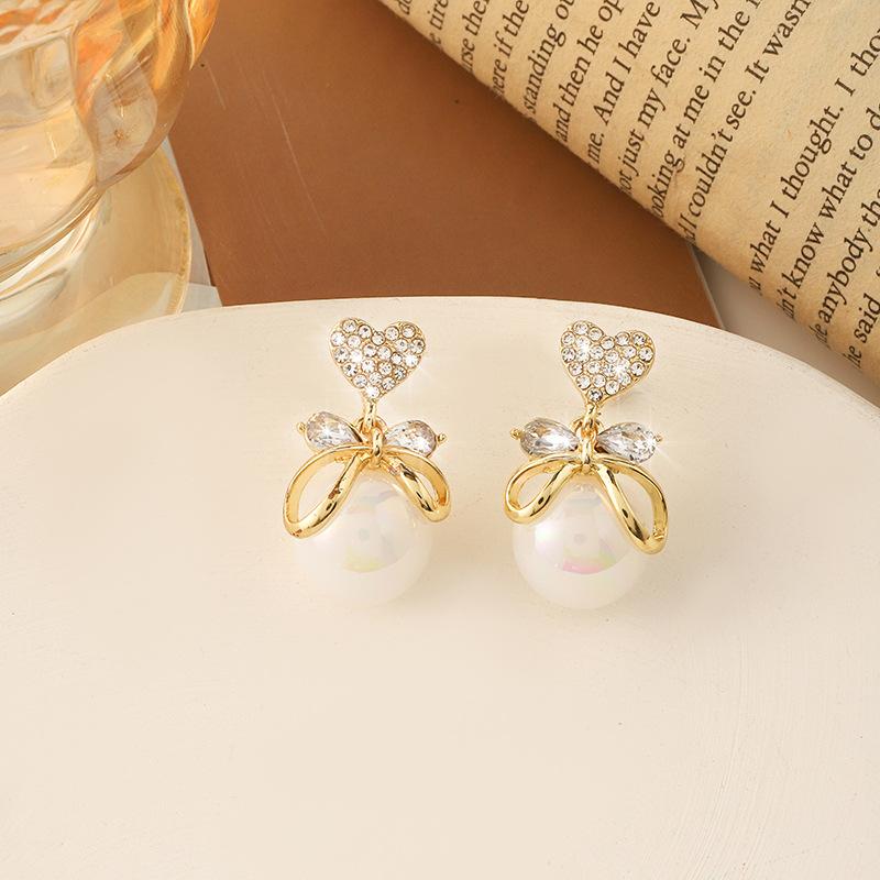 Silver Needle Bowknot Earrings Elegant Temperament Rhinestone Women s Pearl Simple Heart Bowknot Stud Earrings Jewelry