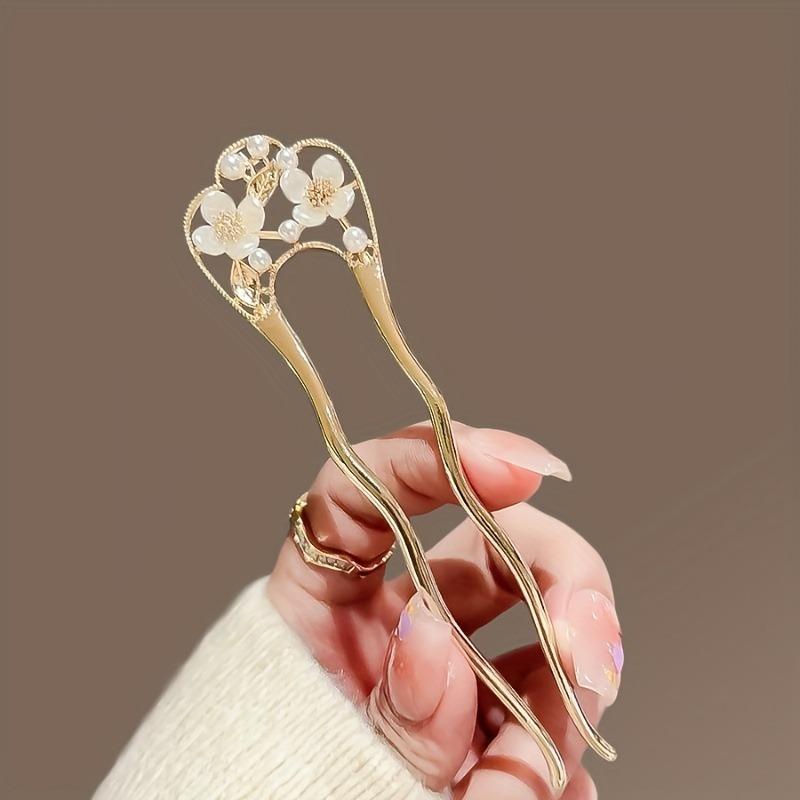 

Classical Elegant Style Imitation Pearl Inlaid Hollow Flower Women s Alloy U-shaped Hairpin Versatile Hairpin Daily Braided Hair золотистий